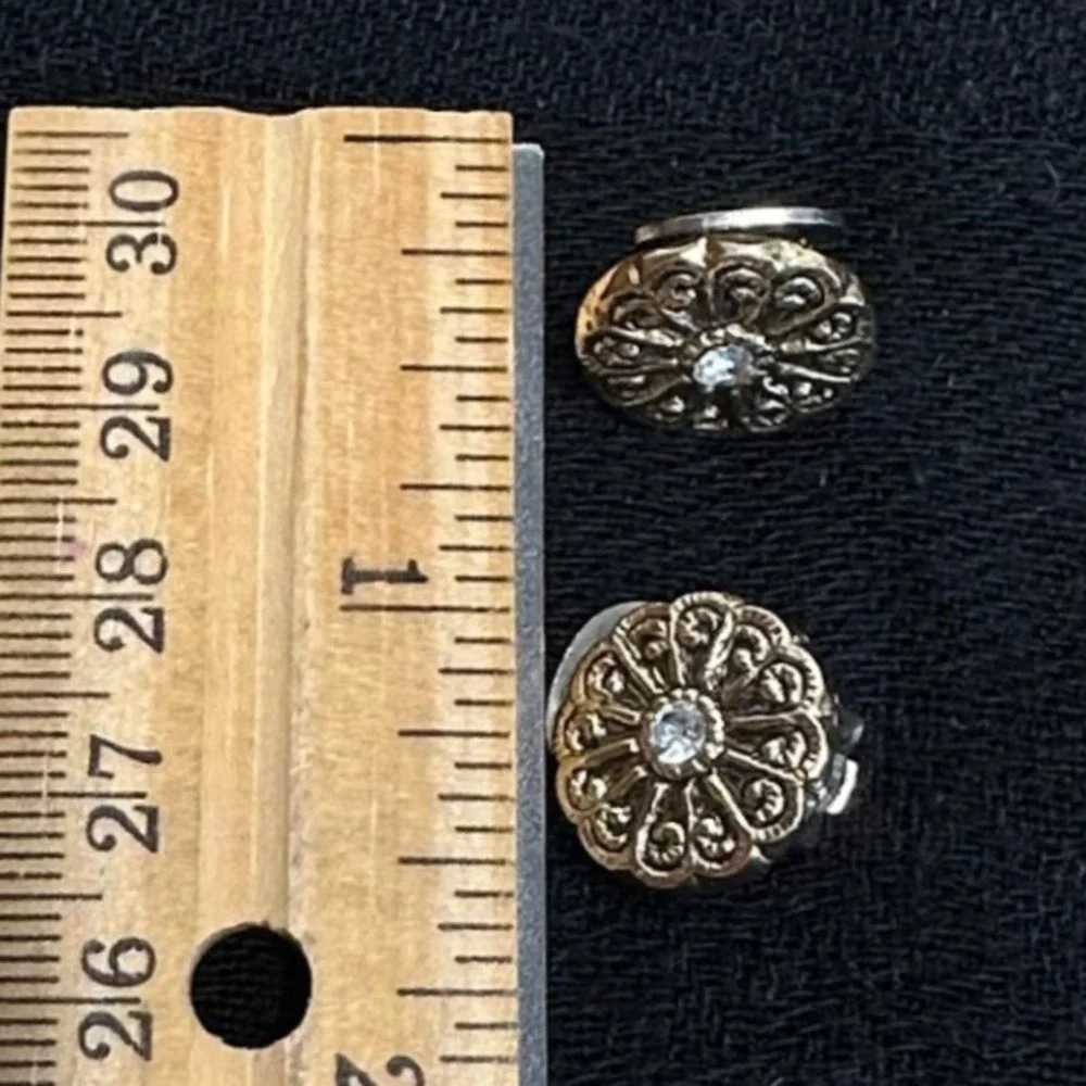 Gold Tone Rhinestone Floral‎ Rosette Clip On Earrings